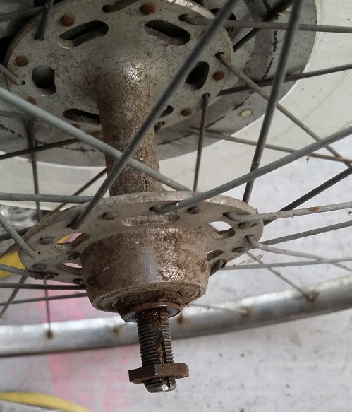 Wheel hub